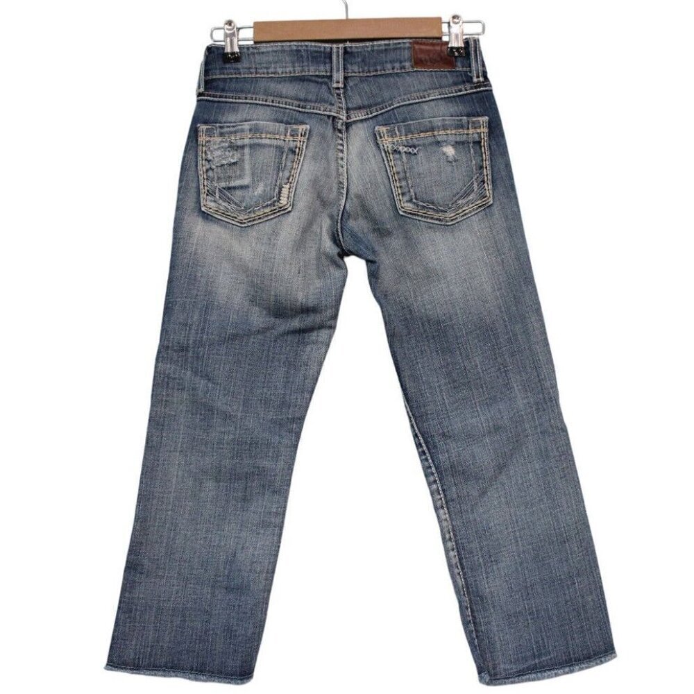 Buckle BKE Capri 25 Denim Stretch Culture Western Rodeo Embroidered Festival - Picture 9 of 16